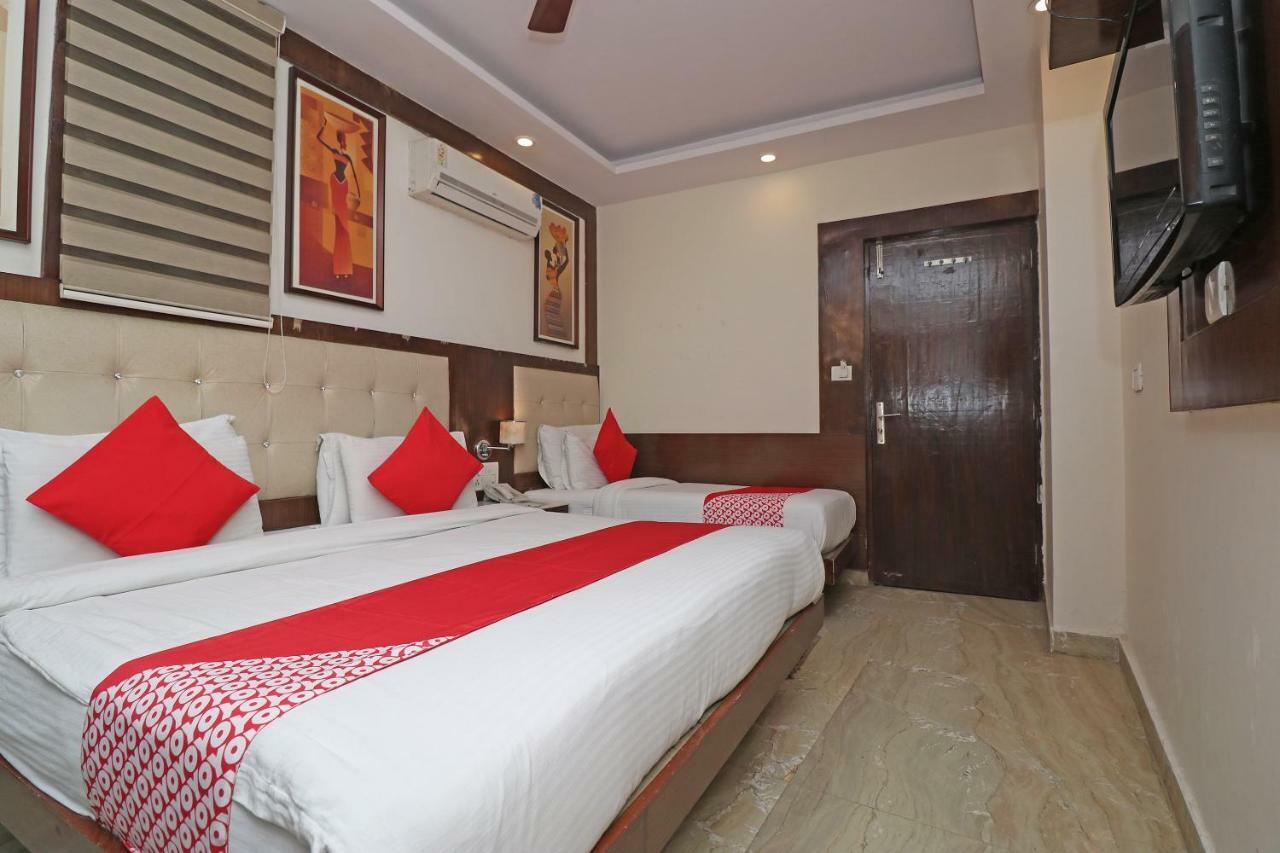 Oyo 30698 Hari Om Guest House Jādabpur Eksteriør bilde