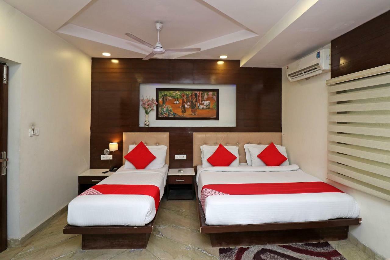 Oyo 30698 Hari Om Guest House Jādabpur Eksteriør bilde