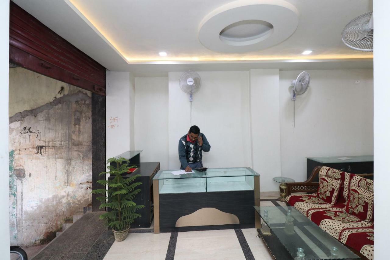 Oyo 30698 Hari Om Guest House Jādabpur Eksteriør bilde