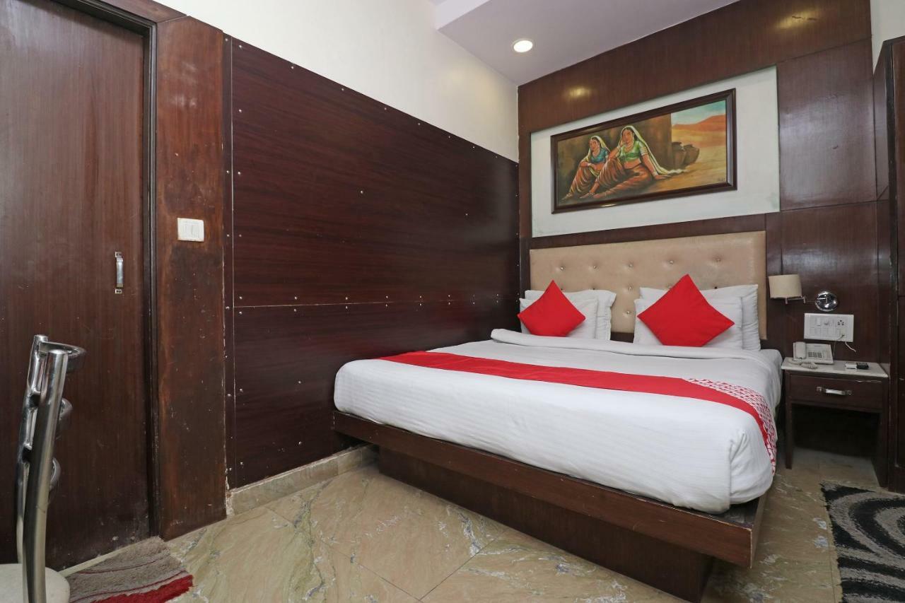 Oyo 30698 Hari Om Guest House Jādabpur Eksteriør bilde