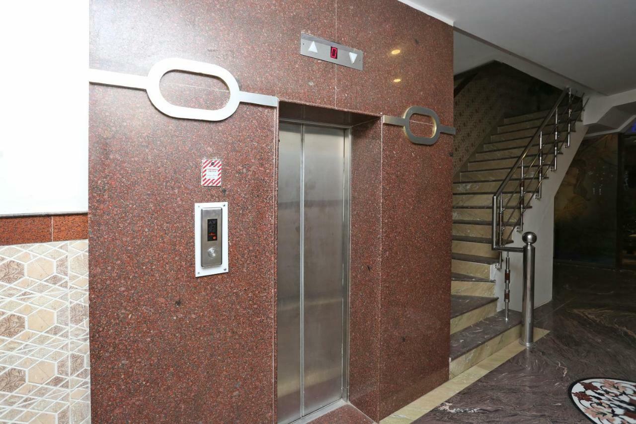 Oyo 30698 Hari Om Guest House Jādabpur Eksteriør bilde