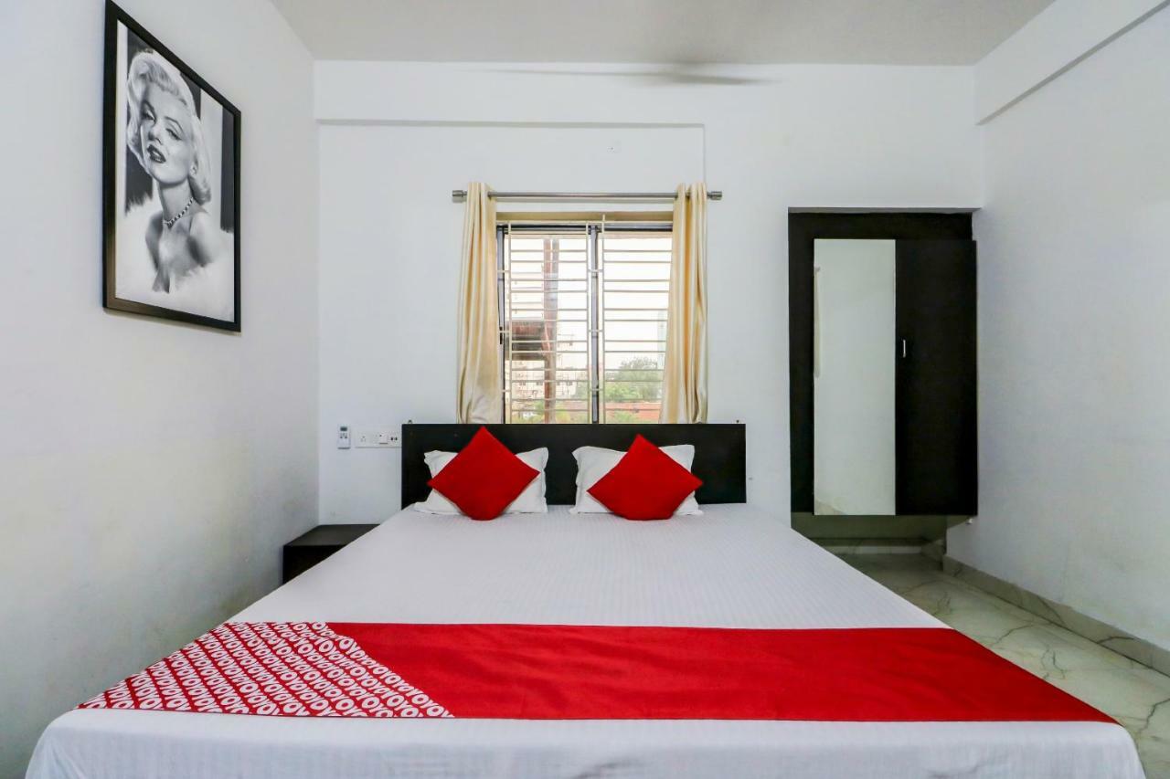 Oyo 30698 Hari Om Guest House Jādabpur Eksteriør bilde