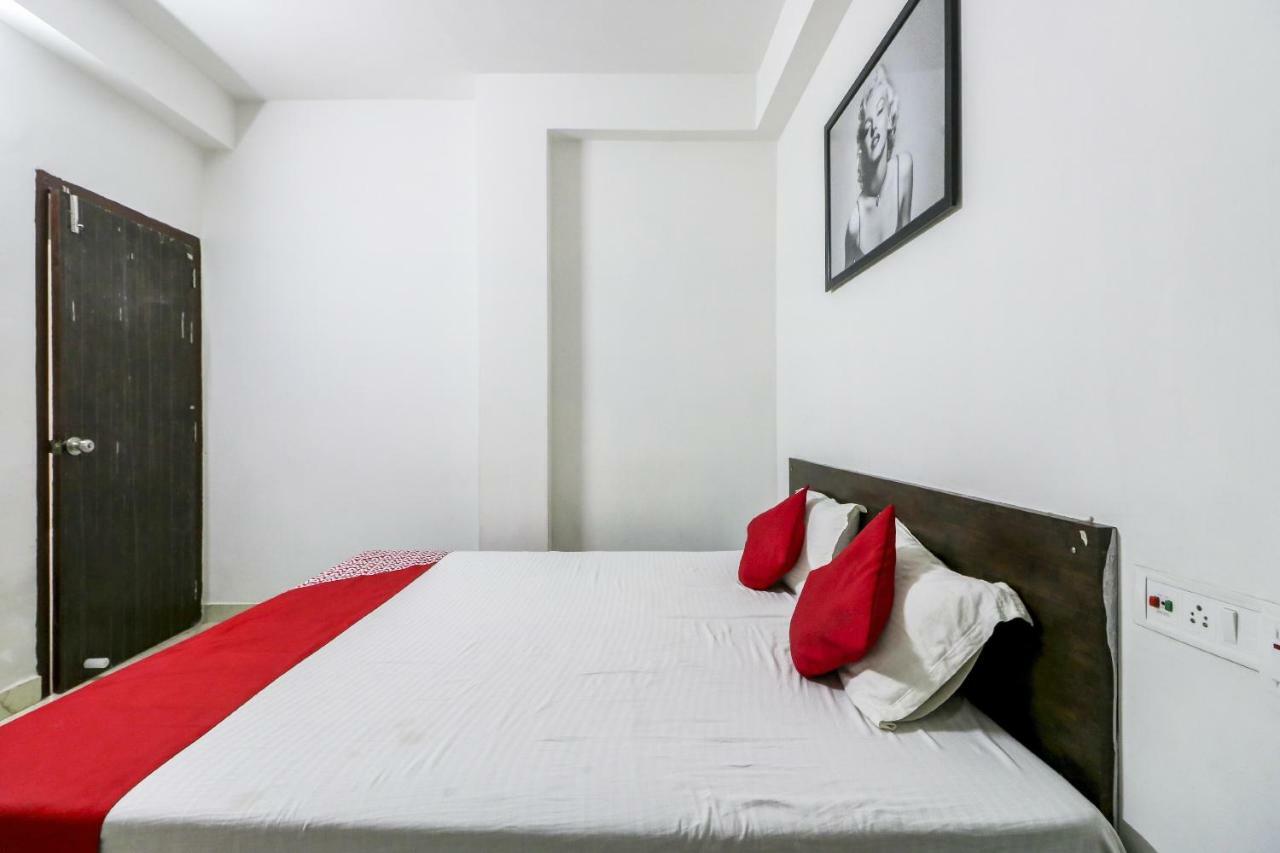 Oyo 30698 Hari Om Guest House Jādabpur Eksteriør bilde