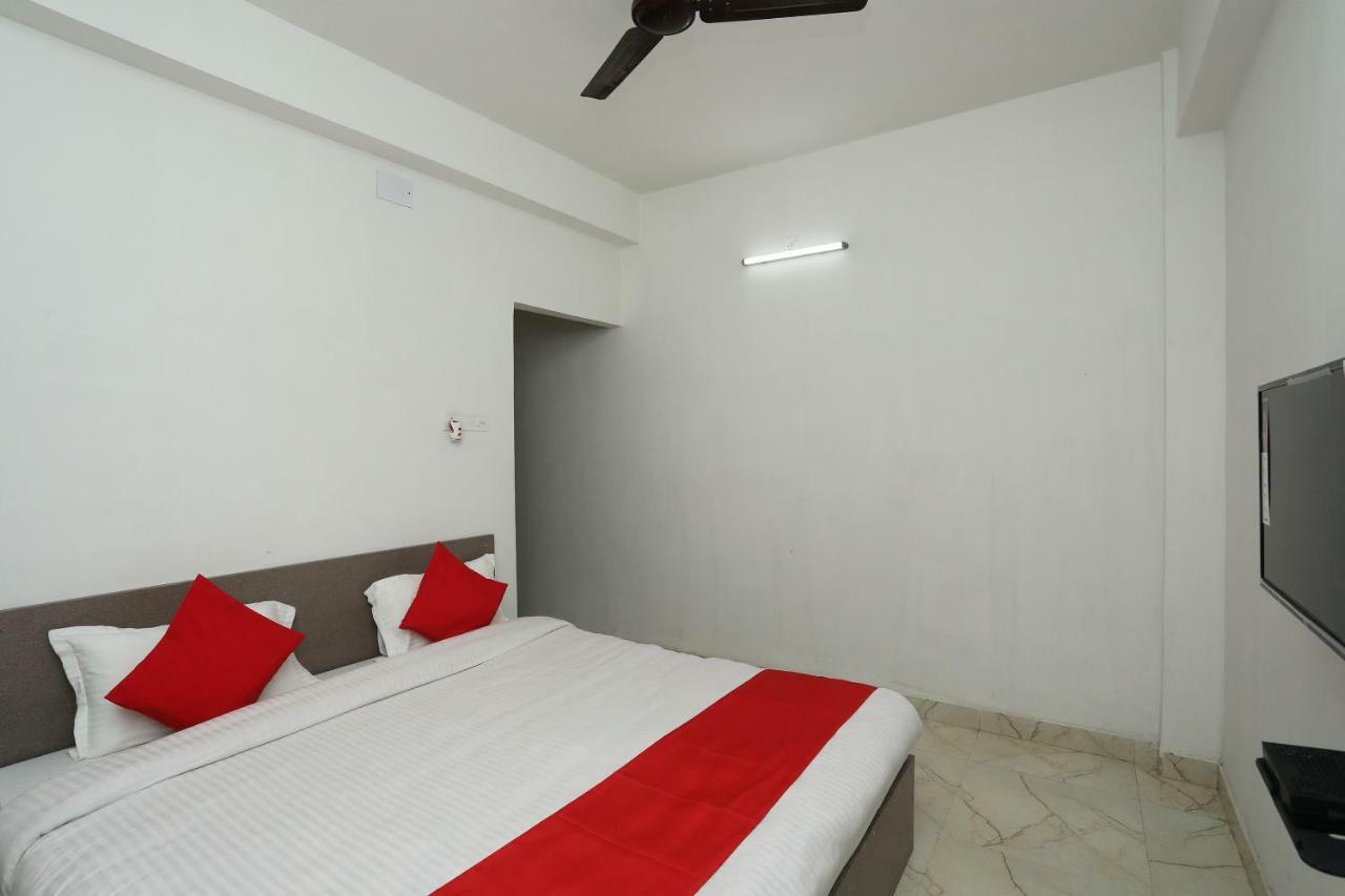 Oyo 30698 Hari Om Guest House Jādabpur Eksteriør bilde